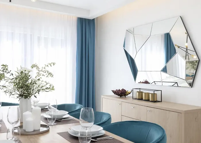 Sunny Lux 3 In By Guide Makarska