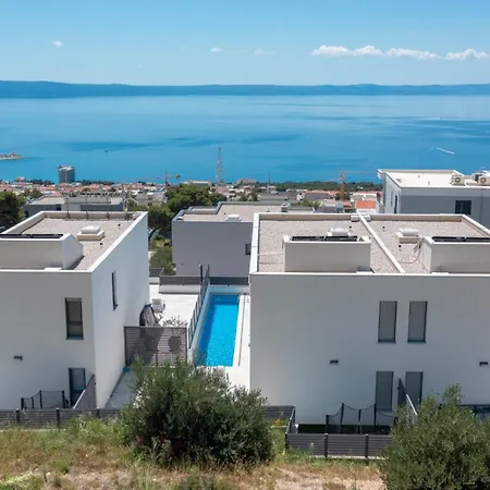 Villa Sunny Lux 3 In By Guide *