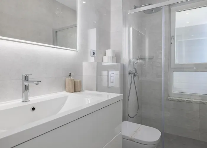 Willa Sunny Lux 3 In By Guide